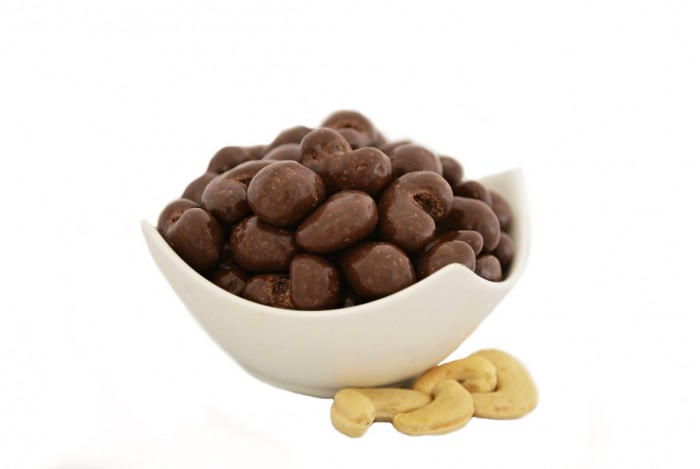 Kešu v mléčné čokoládě 1000g